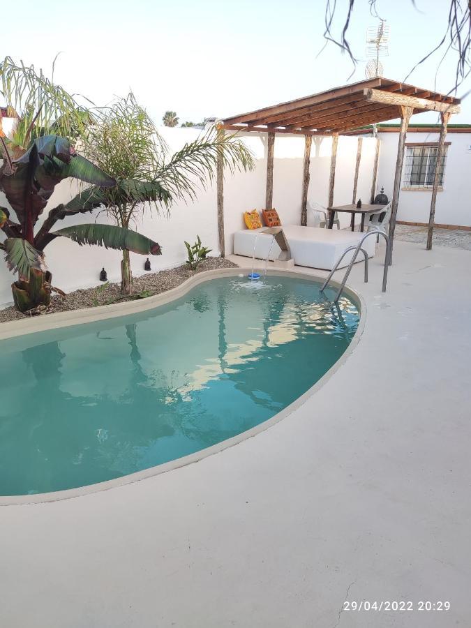 Villa Casa Blanca Luxury Spa Con Piscina Privada Y Jacuzzi Privado Chiclana de la Frontera Exteriör bild