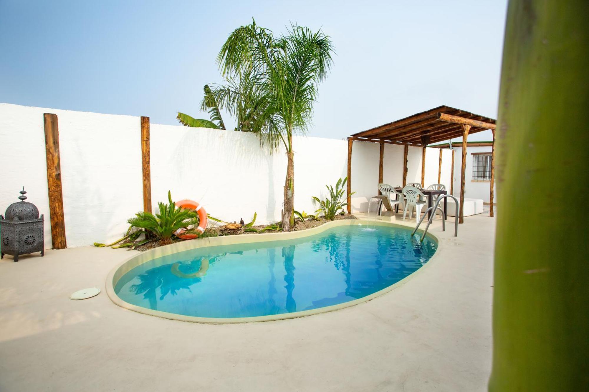 Villa Casa Blanca Luxury Spa Con Piscina Privada Y Jacuzzi Privado Chiclana de la Frontera Exteriör bild